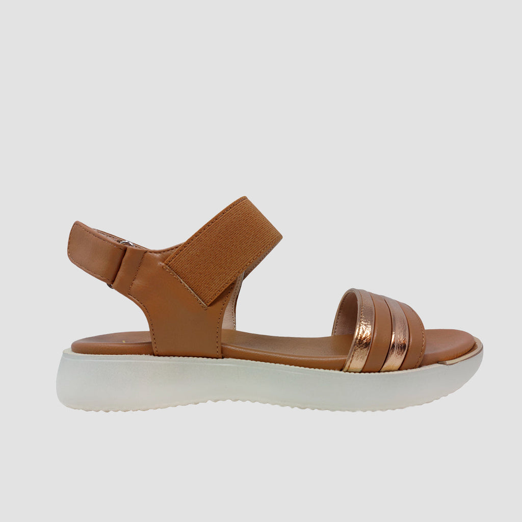 Sandalias flats Lena tan para mujer