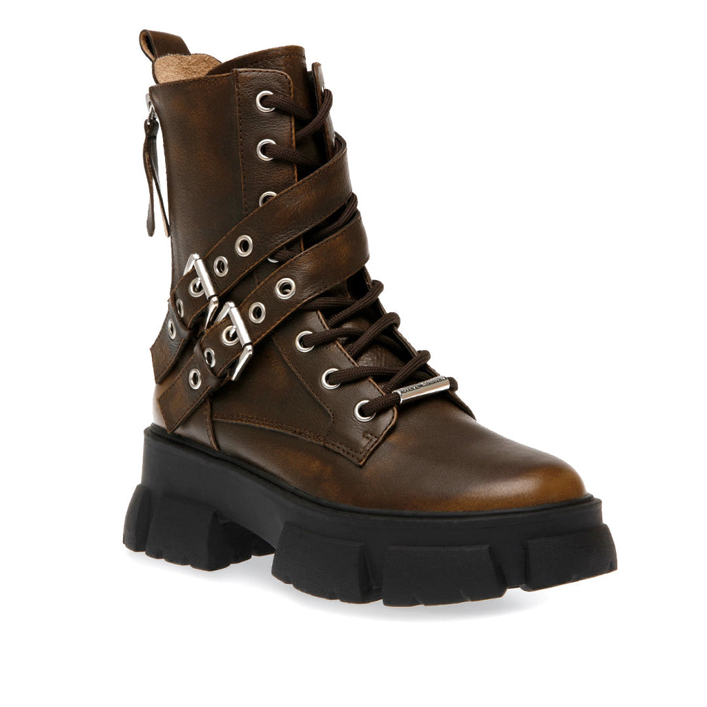 Botas Traction color café