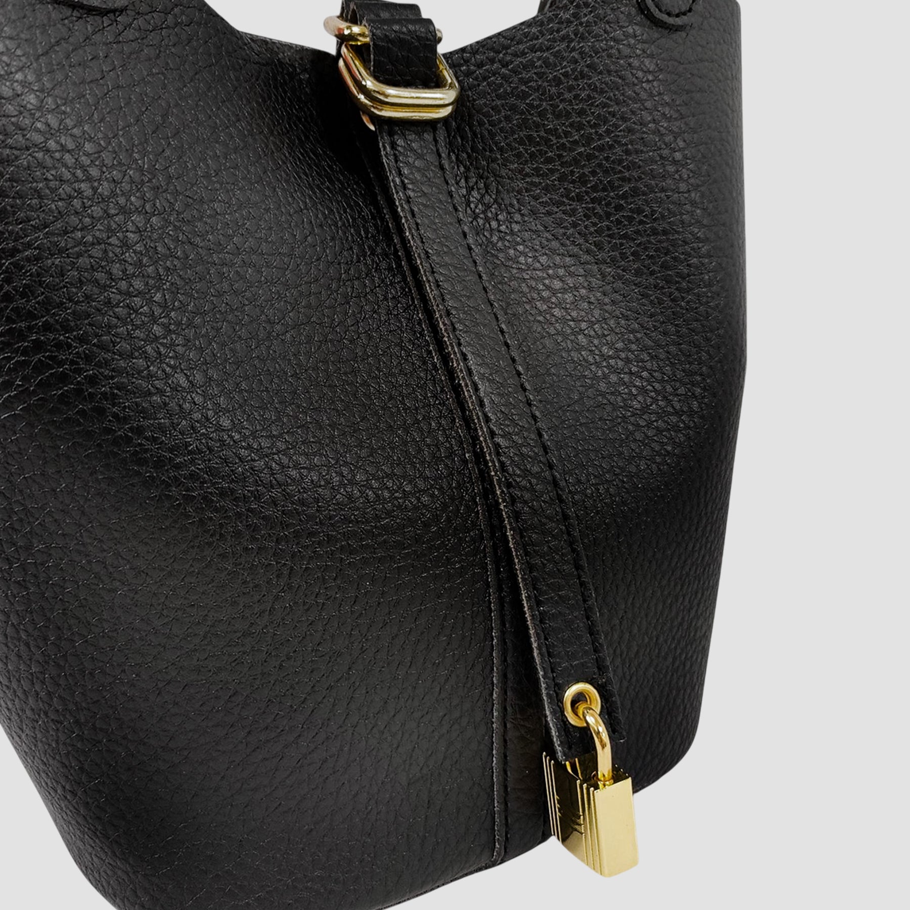 Cartera satchel Bucket negro