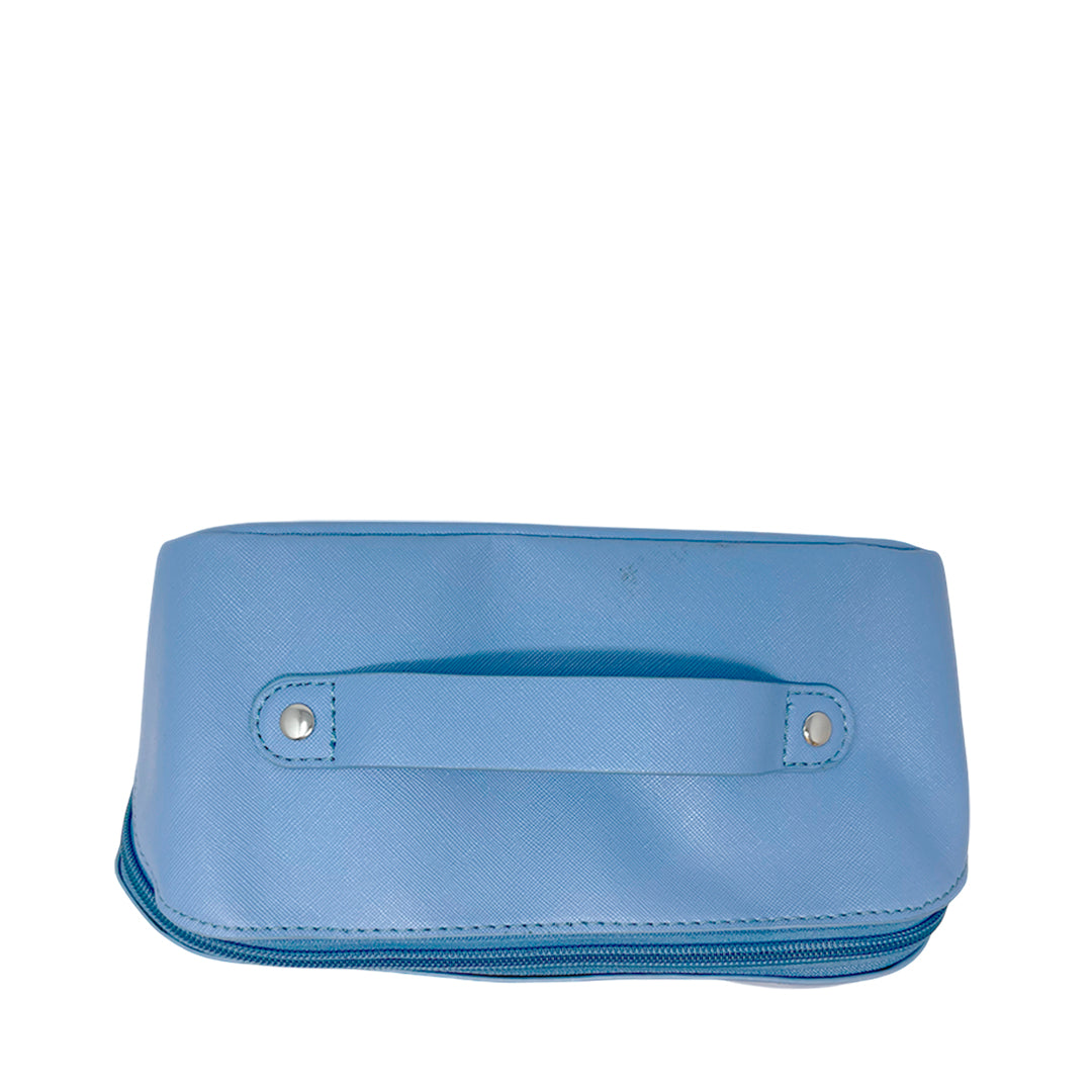 Cosmetiquera color celeste