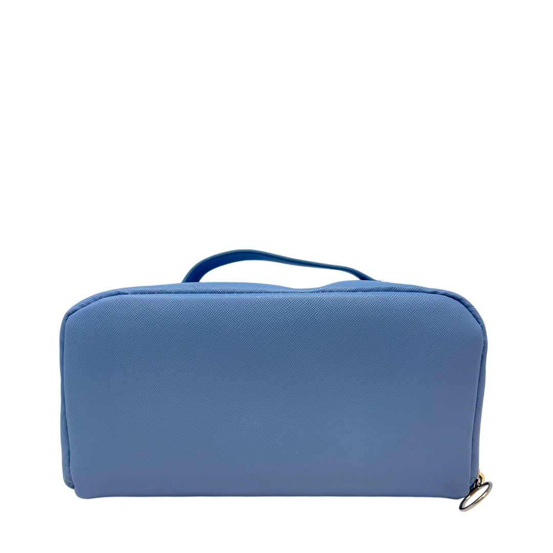 Cosmetiquera color celeste