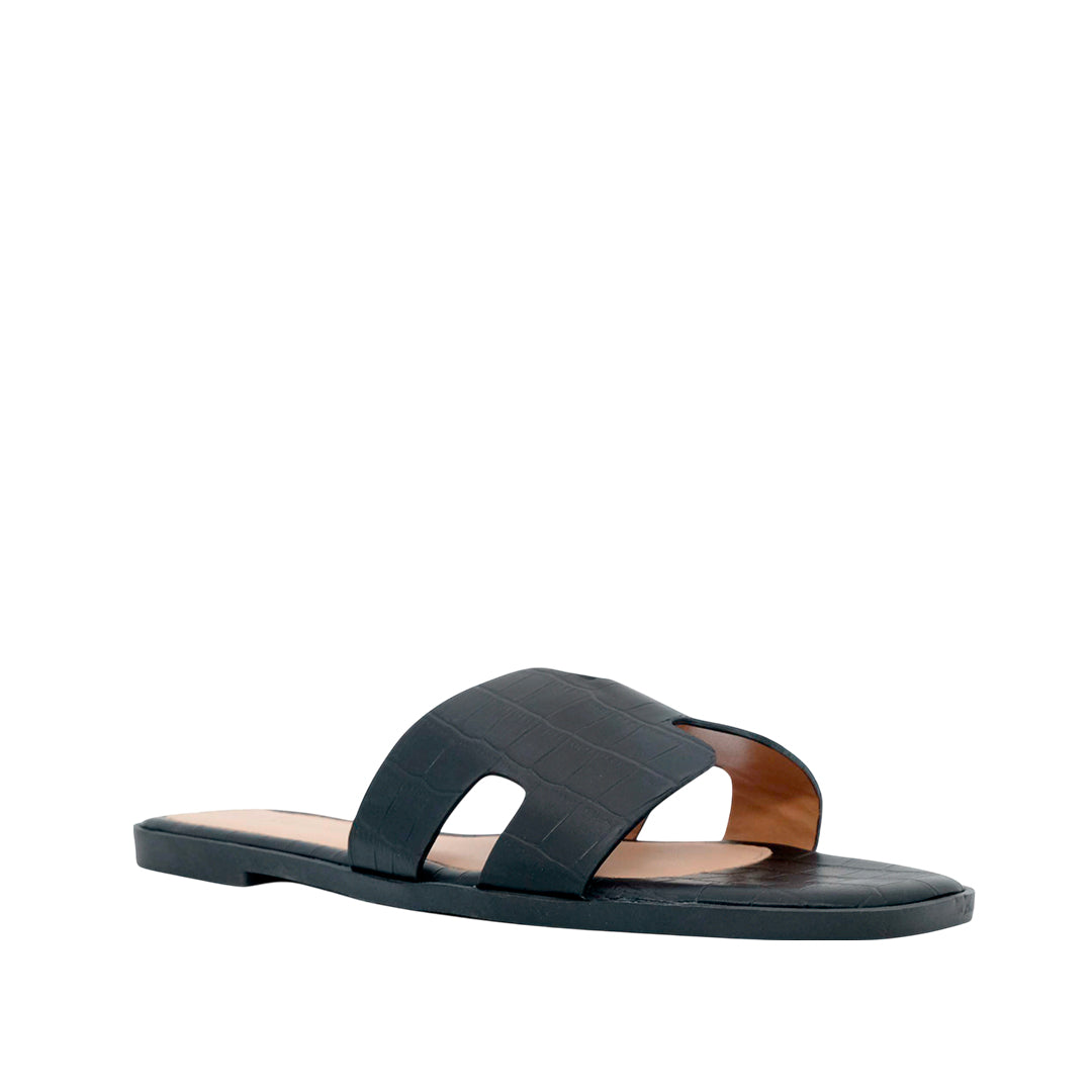 Sandalias flats Adria para mujer color negro
