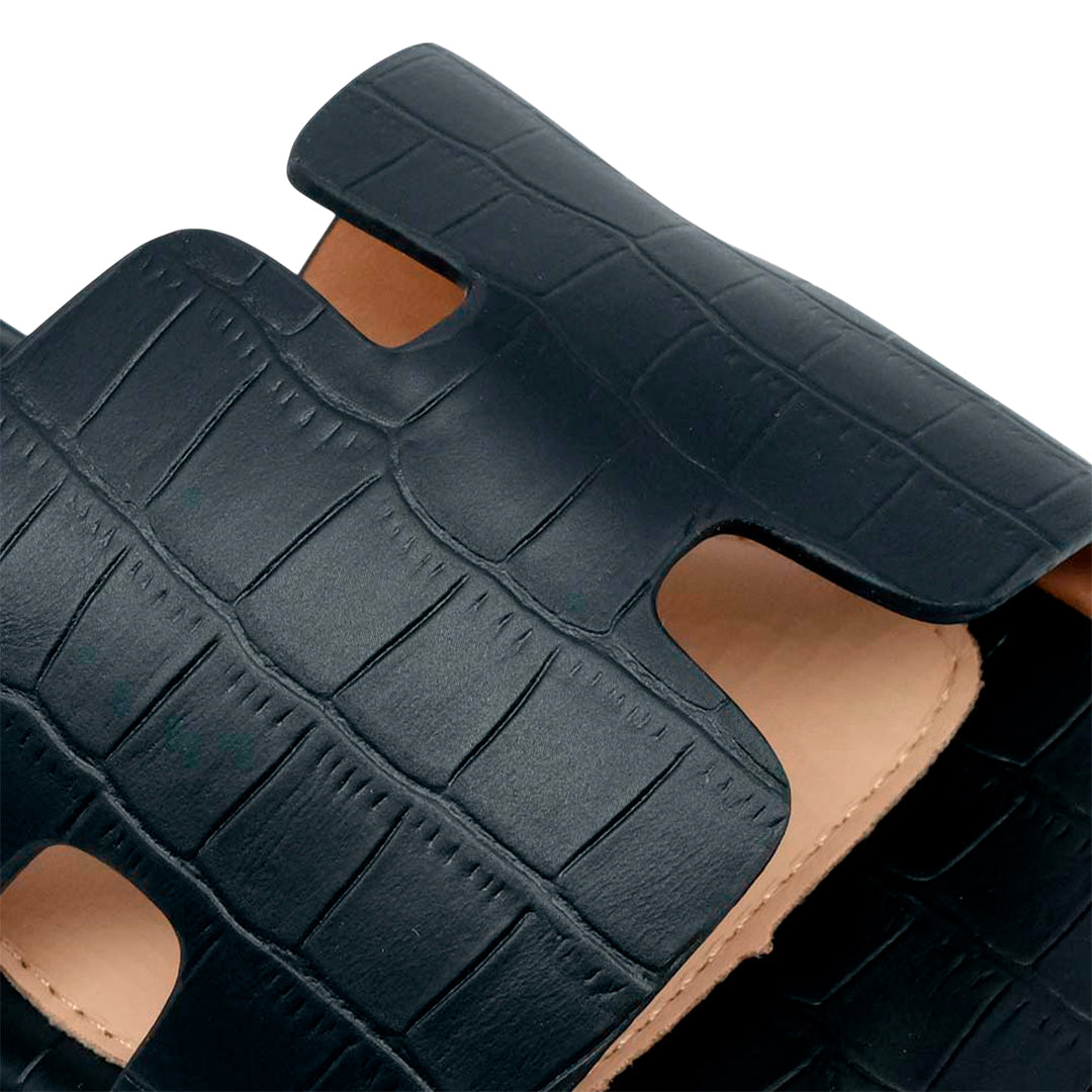 Sandalias flats Adria para mujer color negro