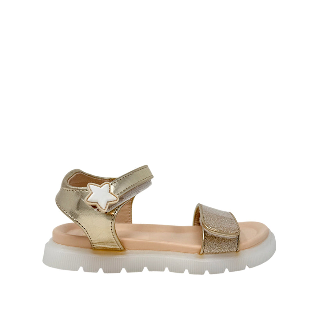 Sandalias Terra para niña color dorado