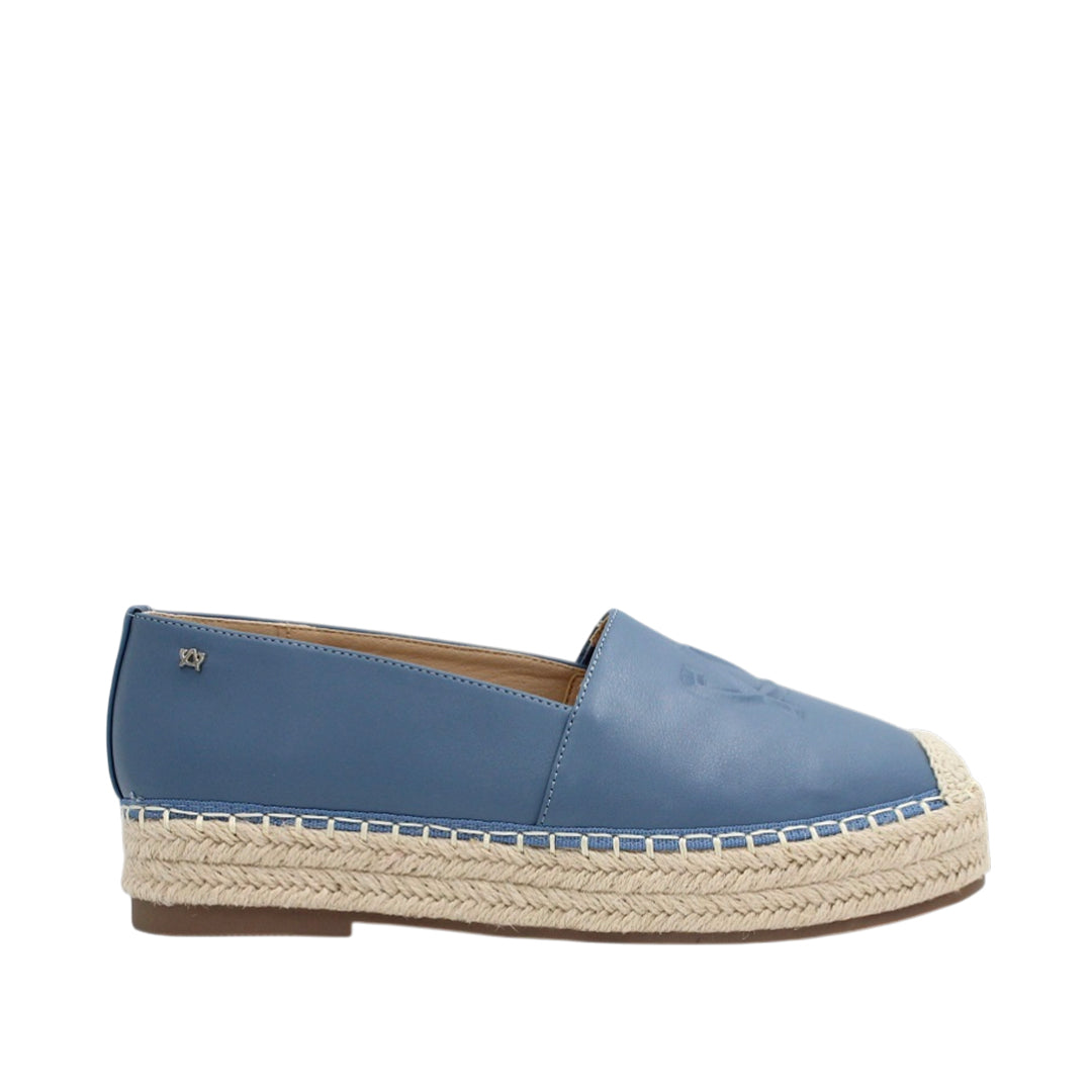 Alpargatas Ava para mujer color celeste
