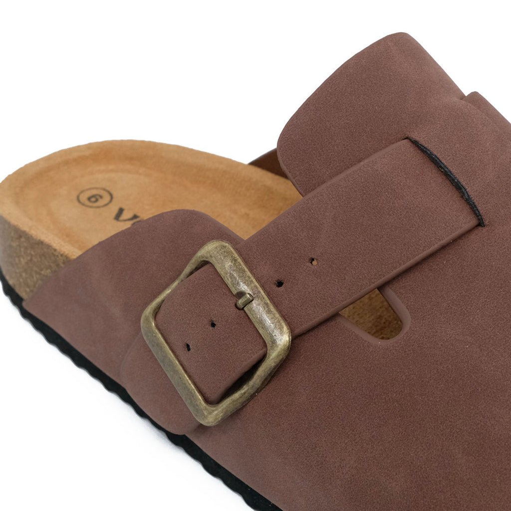 Sandalias flats Clogy para mujer color café