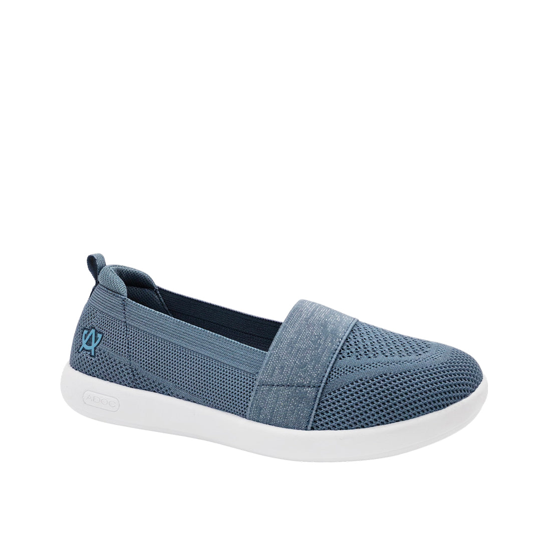 Sneakers Kleo para mujer color celeste